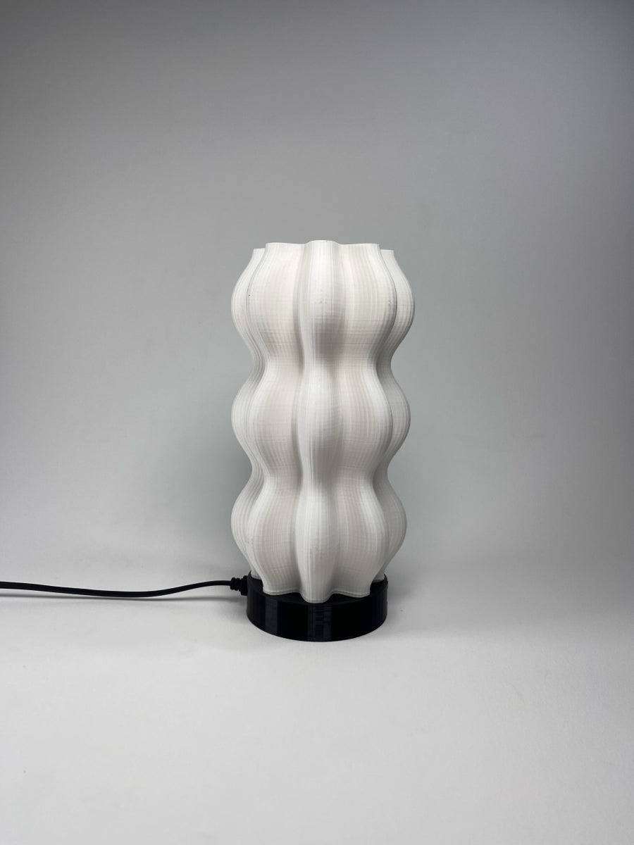 WAVY TABLE LAMP